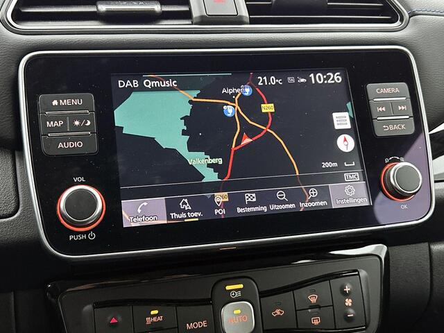 Nissan LEAF N-Connecta 40 kWh | navigatiesysteem full map |airco automatisch | Apple Carplay/Android Auto | cruise control adaptief | dodehoekdetectie met correctie | lichtmetalen velgen 17" | voorstoelen verwarmd | warmtepomp |
