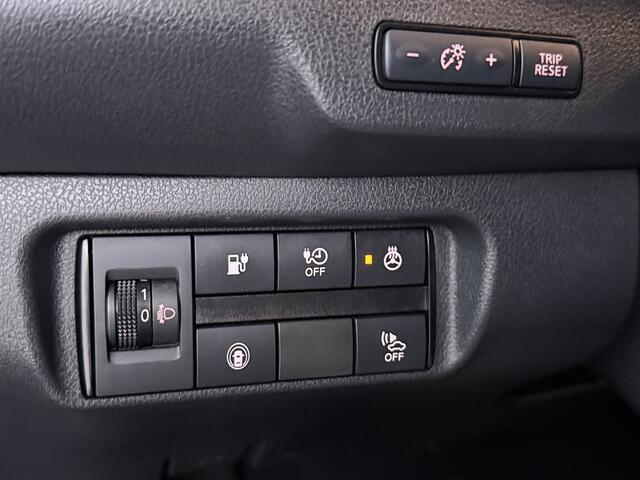 Nissan LEAF N-Connecta 40 kWh WLTP actieradius ± 270 km WORDT VERWACHT Locatie Mazda RIJEN Adres: Parallelweg 49, 5121 LD Rijen