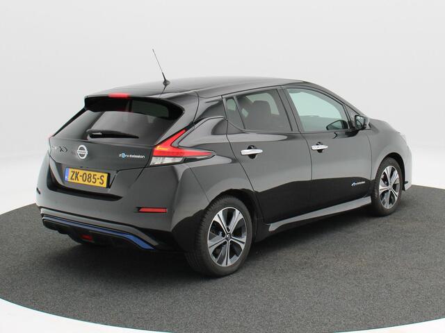 Nissan LEAF Tekna 40 kWh 150 Pk | 360° Camera | Stoelverwarming | Achterbank Verwarming | Navigatie | Bose Audio | Adaptive Cruise | 17 Inch | 145.323 Km !!