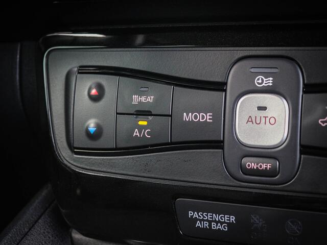 Nissan LEAF Acenta 40 kWh .