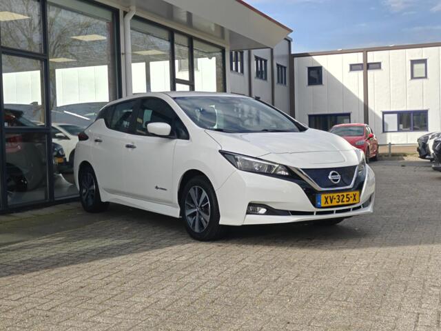 Nissan LEAF Acenta 40 kWh | Stoel- & stuurverwarming | Navi | Camera | Mooi compleet