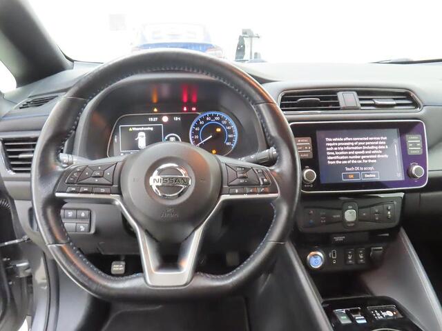 Nissan LEAF N-CONNECTA 40 KWH (90% SOH) I AUTOMAAT I NAVIGATIE I STOELVERWARMING I UNIEKE KM-STAND