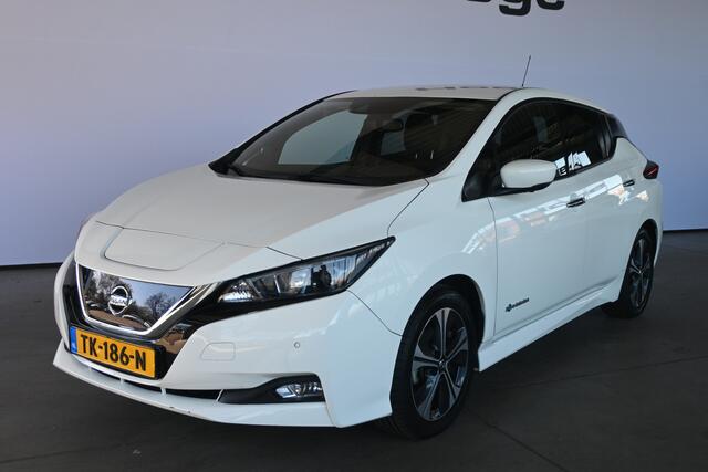 Nissan LEAF N-Connecta 40 kWh Automaat Navigatie Stoelverwarming Goed Onderhouden! Inruil Mogelijk!