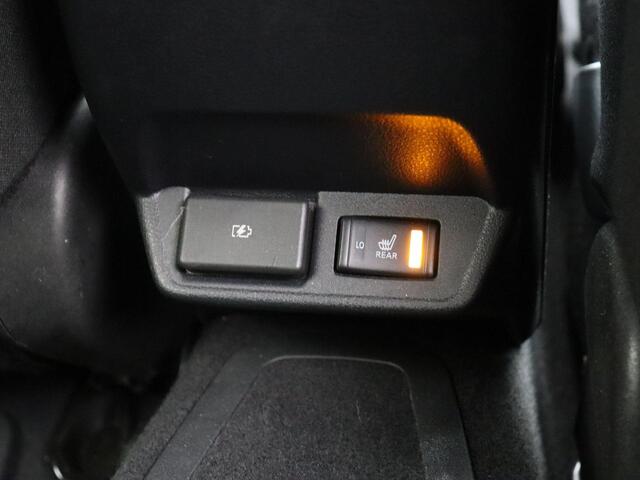 Nissan LEAF N-Connecta 40 kWh | Navigatie | Stoel & Stuurverwarming | 92% SOH | Lichtmetaal |