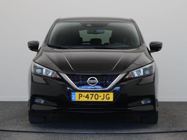 Nissan LEAF N-Connecta 40 kWh | Navigatie | Stoel & Stuurverwarming | 92% SOH | Lichtmetaal |