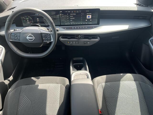 Nissan LEAF Engage Plus 52 kWh / ** ¤2.000,- Voordeel Op De Nieuwprijs ** / Nu in de showroom en te bestellen /