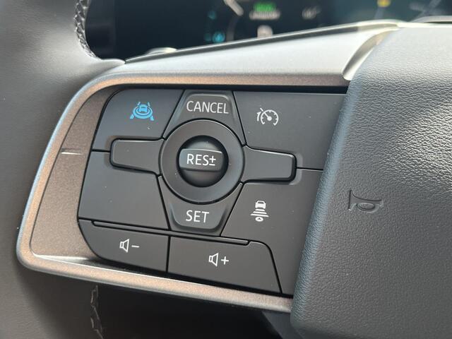 Nissan LEAF Engage Plus 52 kWh / ** ¤2.000,- Voordeel Op De Nieuwprijs ** / Nu in de showroom en te bestellen /