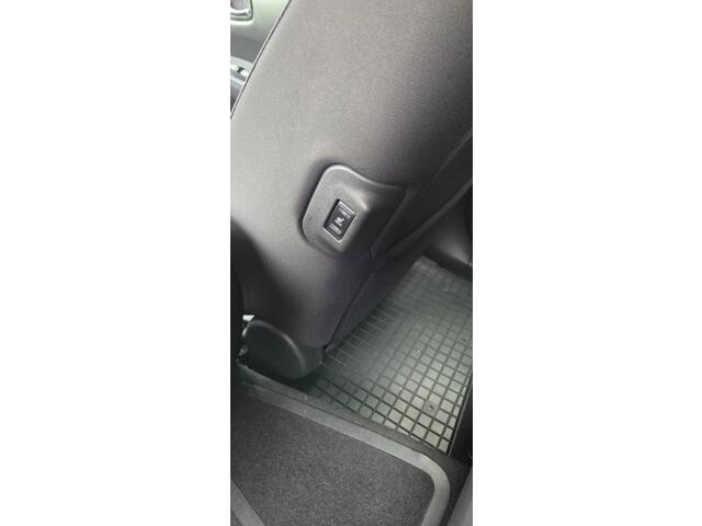Nissan LEAF N-Connecta 40 kWh
