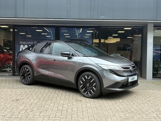 Nissan LEAF Evolve 52 kWh DEMO | 52 kWh | Lederen bekleding | Stoelmassage | Climate Control | Parkeersensoren voor- en achter | Stoel- stuurverwarming | Adaptieve Cruise Control | 10 jaar fabrieksgarantie