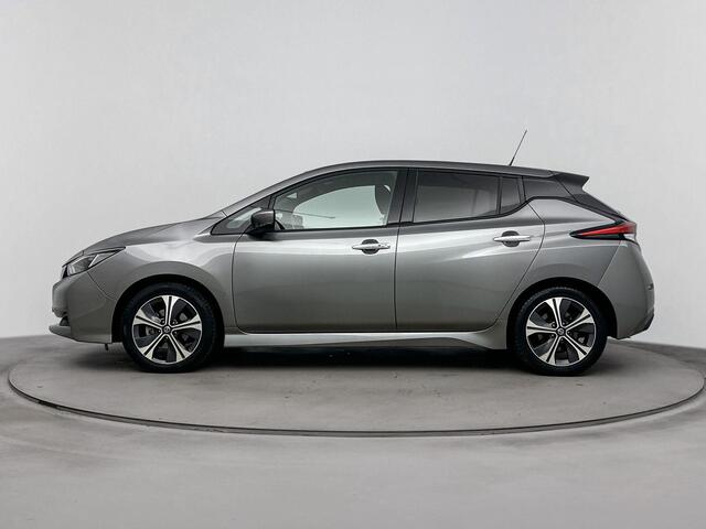 Nissan LEAF N-Connecta 40 kWh | Apple Carplay/Android | cruise control adaptief | dodehoek detectie | lichtmetalen velgen 17" | navigatiesysteem full map |