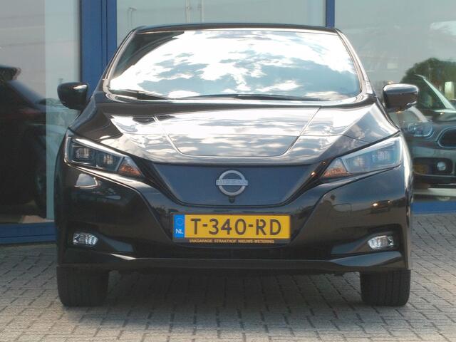 Nissan LEAF e+ Tekna 62 kWh, SOH 90.8% / Trekhaak / BOSE / Leder / Camera 360 / Stoel + stuurverwarming / 17' LMV