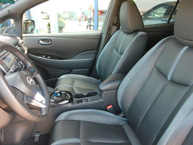 Nissan LEAF e+ Tekna 62 kWh, SOH 90.8% / Trekhaak / BOSE / Leder / Camera 360 / Stoel + stuurverwarming / 17' LMV