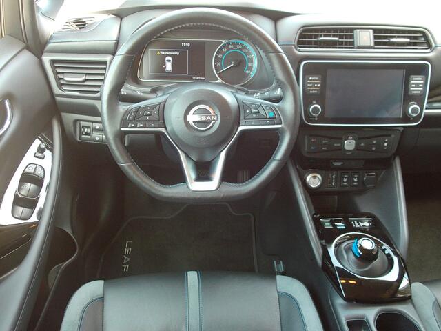 Nissan LEAF e+ Tekna 62 kWh, SOH 90.8% / Trekhaak / BOSE / Leder / Camera 360 / Stoel + stuurverwarming / 17' LMV