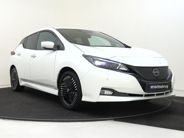 Nissan LEAF N-Connecta 40 kWh | Stoelverwarming | Adapt. Cruise | Camera | Navigatie | Warmtepomp!