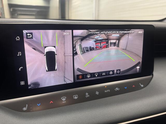 Nissan LEAF Engage 52 kWh / Nieuw uit Voorraad Leverbaar / 445 KM WLTP / 10 Jaar Nissan More Garantie / Stoel- en Stuurverwarming / Apple CarPlay/Android Auto / Climate Control / Adaptive Cruise Control / 360 Graden Camera /