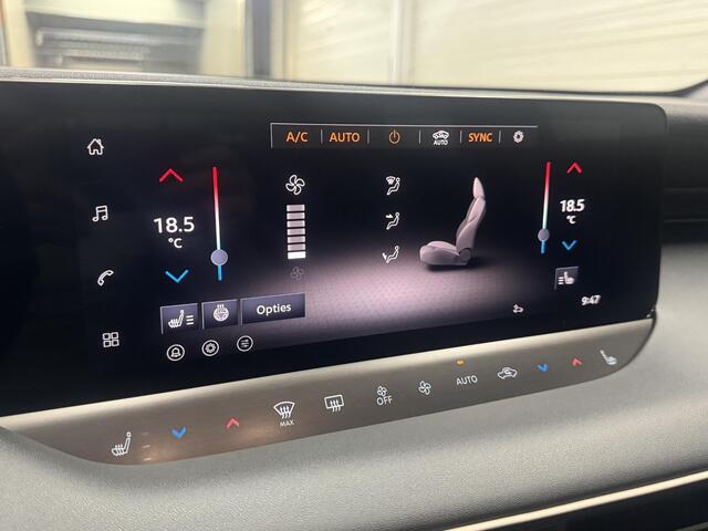 Nissan LEAF Engage 52 kWh / Nieuw uit Voorraad Leverbaar / 445 KM WLTP / 10 Jaar Nissan More Garantie / Stoel- en Stuurverwarming / Apple CarPlay/Android Auto / Climate Control / Adaptive Cruise Control / 360 Graden Camera /