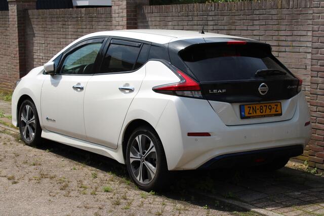 Nissan LEAF Tekna 40 kWh//BATTERY PACK DEFECT!!