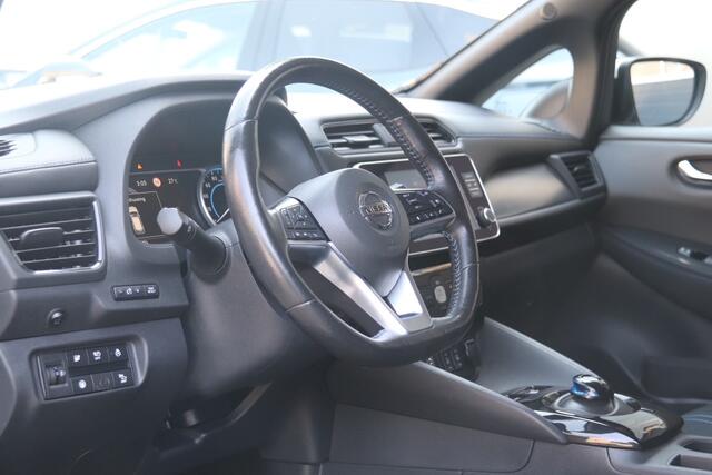 Nissan LEAF N-Connecta 40 kWh, Stoel & Stuurverwarmd, 360 Camera, Cruise, SOH 91,12%