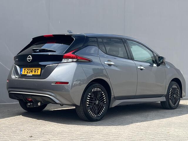 Nissan LEAF e+ Business Executive 62 kWh / Accu SoH 95,71 % / Leder / Stuur-, stoel- en achterbankverwarming / Climate control / Navigatie / Trekhaak fietsendrager afn. / 17"LM wielen /