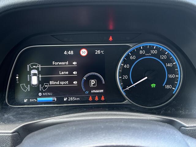 Nissan LEAF e+ N-Connecta 62 kWh | 360° Camera | Climate control | Warmtepomp | SoH 91% | Adaptieve cruise | Stuur & stoelverwarming |