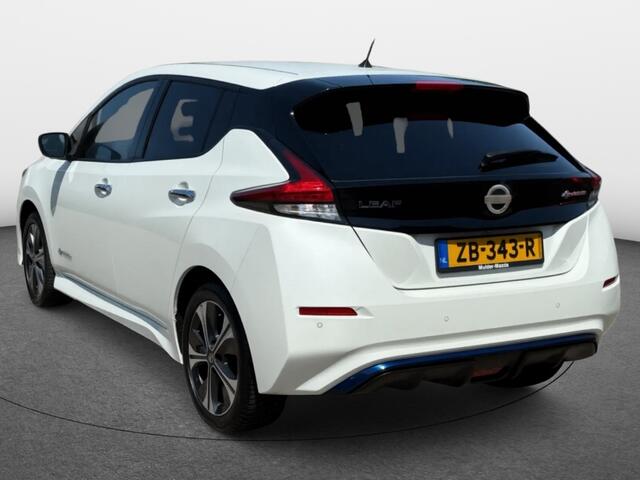 Nissan LEAF N-Connecta 40 kWh | Adaptive cruise | 360cam | metallic