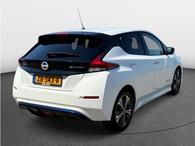 Nissan LEAF N-Connecta 40 kWh | Adaptive cruise | 360cam | metallic