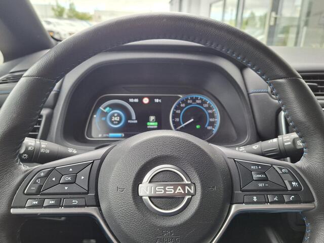 Nissan LEAF N-Connecta 39 kWh Parkeerhulp camera
