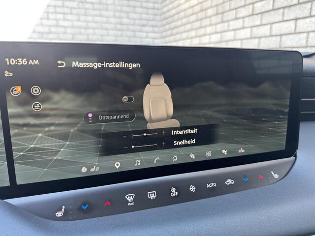 Nissan LEAF Evolve 52 kWh | Demo | Stoel + stuurverwarming | Panoramadak | Navigatie |