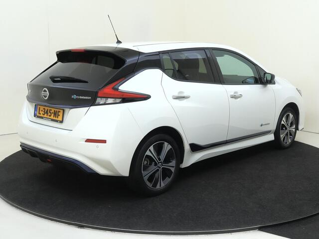 Nissan LEAF e+ Tekna 62 kWh | Apple Carplay/Android | cruise control adaptief met Stop&Go | lederen/microvezel bekleding | lichtmetalen velgen 17" | navigatiesysteem full map | warmtepomp |