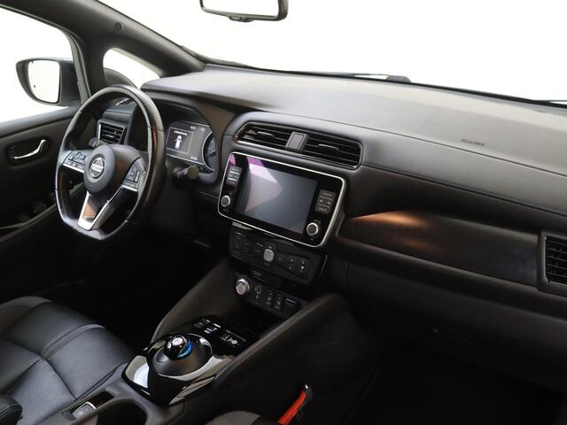 Nissan LEAF e+ Tekna 62 kWh | Apple Carplay/Android | cruise control adaptief met Stop&Go | lederen/microvezel bekleding | lichtmetalen velgen 17" | navigatiesysteem full map | warmtepomp |