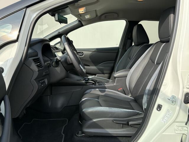 Nissan LEAF e+ Tekna 59 kWh / SOH 100% / Navigatie / Apple Carplay/Android Auto / Achteruitrijcamera / Bose audio / Stoel-/Stuurverwarming /