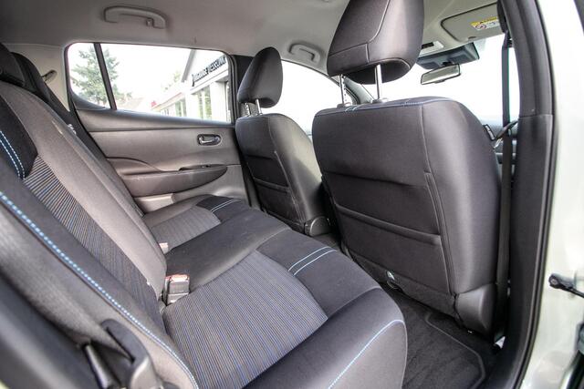 Nissan LEAF 2.ZERO EDITION 40 kWh - SOH 87% | Stoelverw. | Adaptive Cruise | 360 cam.