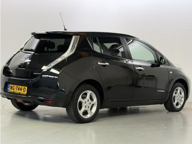 Nissan LEAF Acenta 30 kWh Navi/Camera/Keyless/Verw stoel