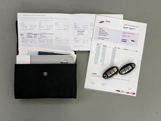 Nissan LEAF Acenta 30 kWh Navi/Camera/Keyless/Verw stoel