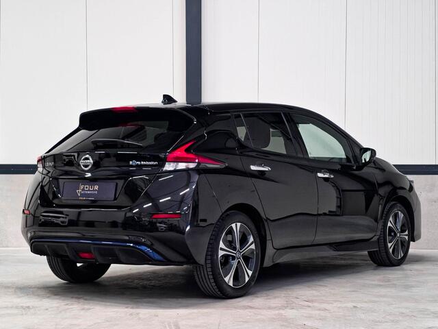 Nissan LEAF Tekna 40 kWh | BOSE | 360 | 1e eigenaar | dealer oh |