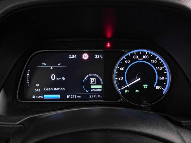 Nissan LEAF Tekna 40 kWh | BOSE | 360 | 1e eigenaar | dealer oh |