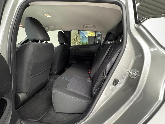 Nissan LEAF N-Connecta 40 kWh | Navigatie | 360° Camera | Adaptive Cruise Control | Stoelverwarming | SOH 91%|