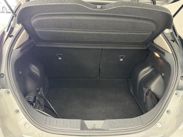 Nissan LEAF N-Connecta 40 kWh | Navigatie | 360° Camera | Adaptive Cruise Control | Stoelverwarming | SOH 91%|