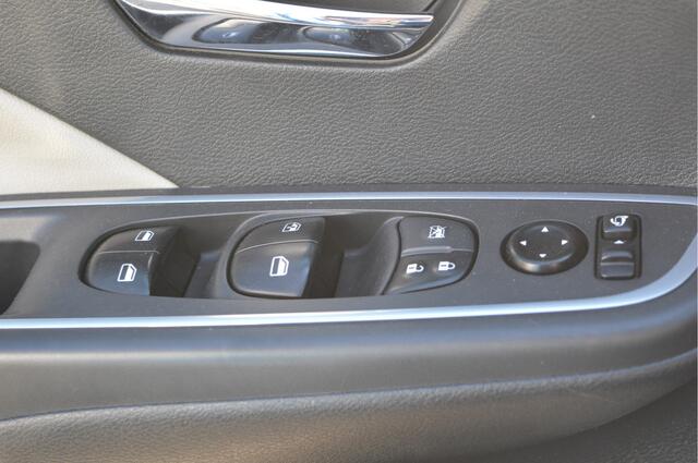 Nissan MICRA 101PK IG-T N-Connecta Nap / Apple-android / Clima / Lmv / 30000KM!!