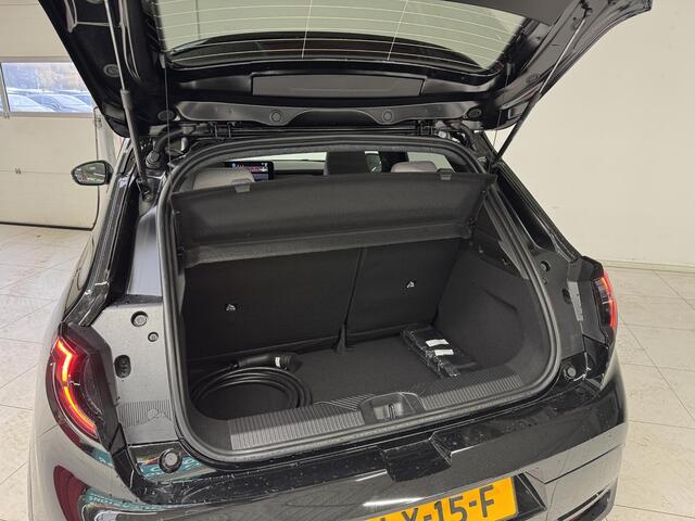 Nissan MICRA EVOLVE 52 kWh | DEMO | Navigatie | Stoel + Stuurverwarming | Achteruitrijcamera | Harman / Kardon |