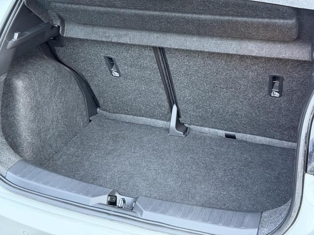 Nissan MICRA N-Design 1.0 IG-T 92PK Navigatie, Airco, Parkeersensoren Achter, Bose, Elektrische Ramen