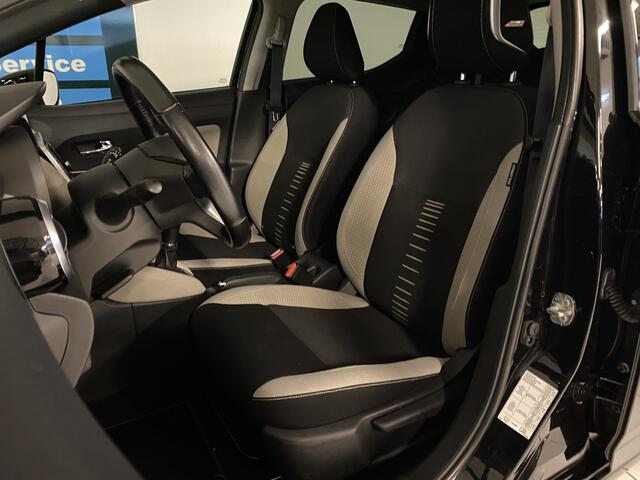 Nissan MICRA 0.9 IG-T Tekna Camera /Navi