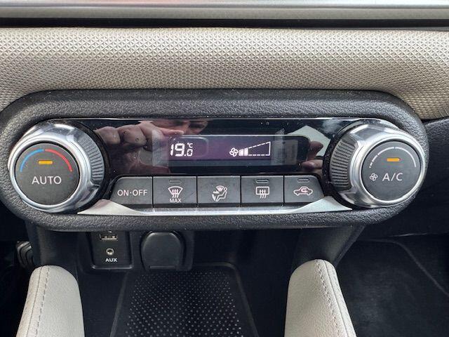 Nissan MICRA 0.9 IG-T 5deurs N-Connecta Airco/ECC,Cruisecontrol,Navigatie,Camera