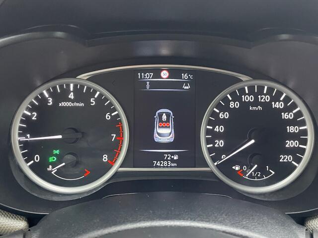 Nissan MICRA 0.9 IG-T N-Connecta Navigatie, Climate control, Keyless Entry, Stoelverwarming, 16"Lm, Cruise Control