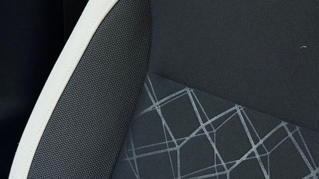 Nissan MICRA 1.0 IG-T N-Design, Bose, Navi, Parkeerhulp