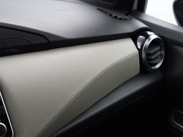 Nissan MICRA 1.0 IG-T N-Design- Bose Audio, Xenon Led, Design Two Tone Interieur, Lane Assist, Privacy Glass