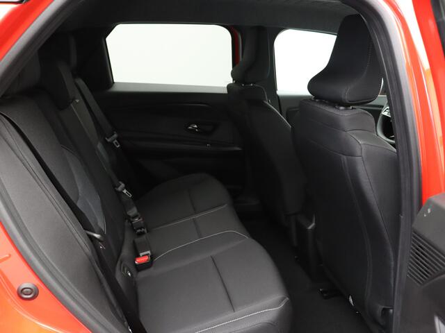 Nissan MICRA Advance 52 kWh | Achteruitrijcamera | Draadloze smartphonelader