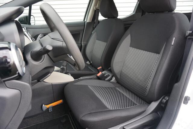 Nissan MICRA 1.0L Visia+ Airco / Cruise / BT / Elektr. ramen / Lm velgen / NAP