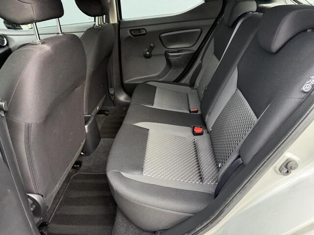 Nissan MICRA 1.0L Visia+ / Trekhaak / 900KG Trekgewicht / Airco / Elektrische Ramen Voor / LM Velgen /