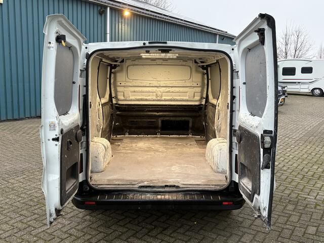 Nissan NV300 1.6 126Pk dCi L1H1 Acenta S&S / Cruise / Airco / 2X SCHUIFDEUR / Apk t/m 15-02-2026